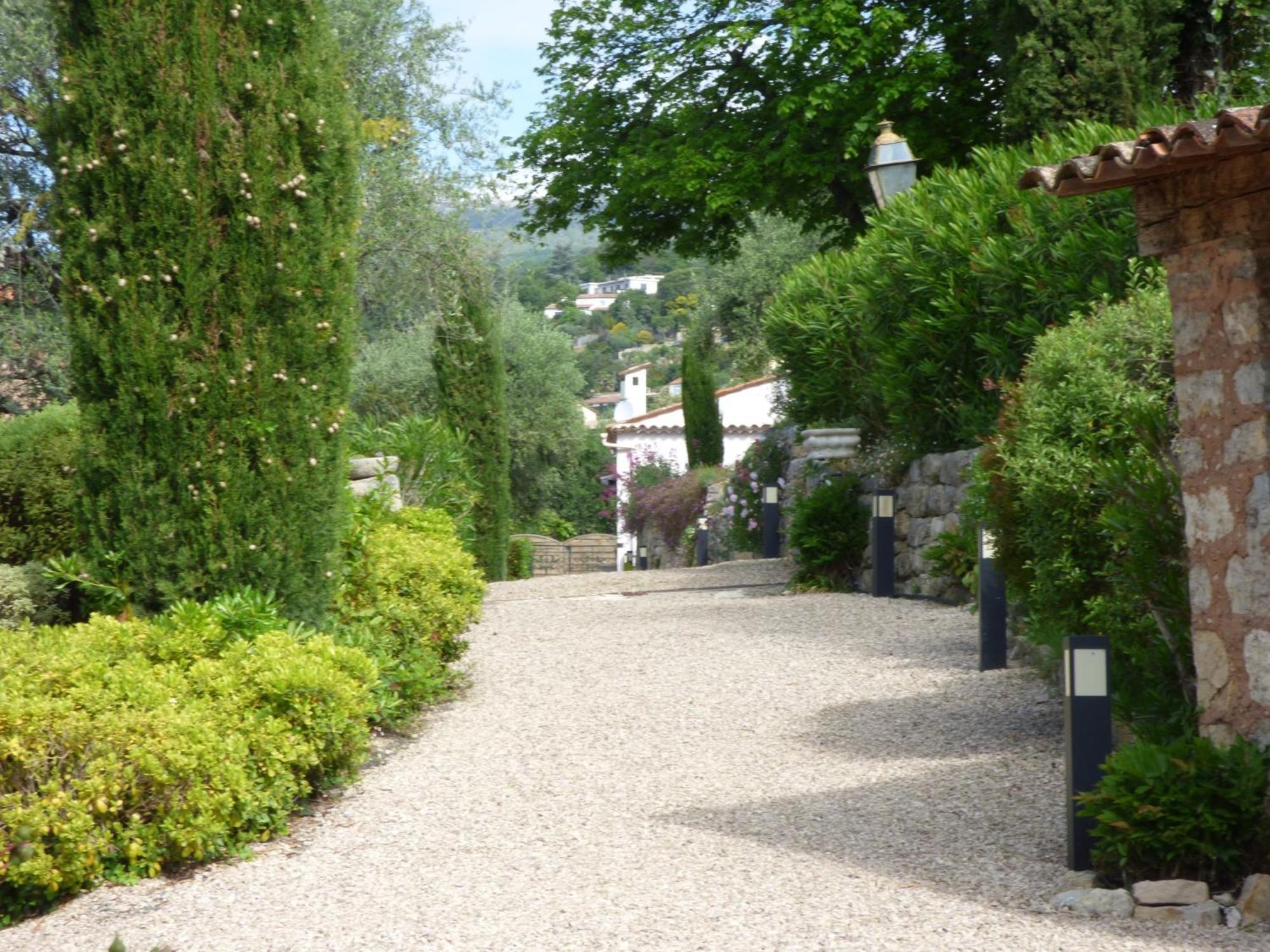 Chateauneuf-Grasse Apartment Picasso In Large Park With Heated Pool מראה חיצוני תמונה